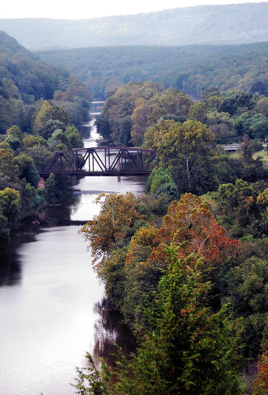 Điểm ngắm cảnh Sông Tye từ Công viên Tiểu bang James River Điểm ngắm cảnh Sông Tye từ Công viên Tiểu bang James River