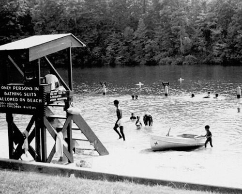 Bãi biển bơi lội tại Công viên tiểu bang Prince Edward